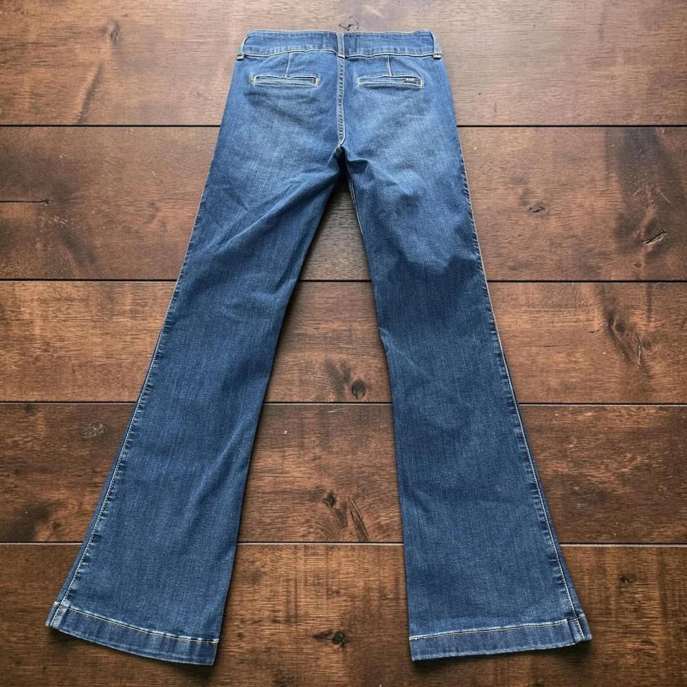 Abercrombie Kids Flare Jeans Girls 14/16 Fits Womens Petite W28xL30 Medium Wash